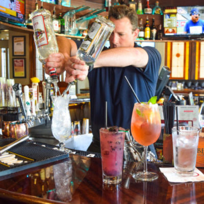 Drinks-cocktails-on-bar_foxy-ginger_long-island_tim-rose-bartender_5.31.18-1